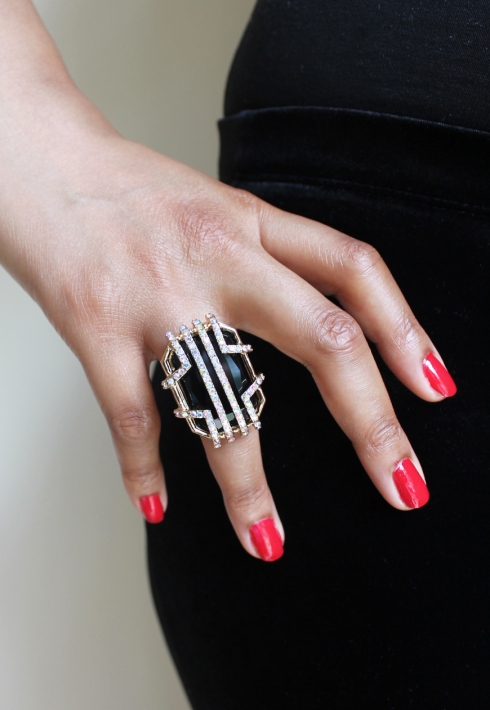 STATEMENT JEWELLED COCKTAIL RING